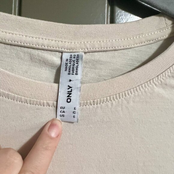 β I NEED MORE COFFEE Graphic Tee by ONLY β Size L - Picture 3 of 6